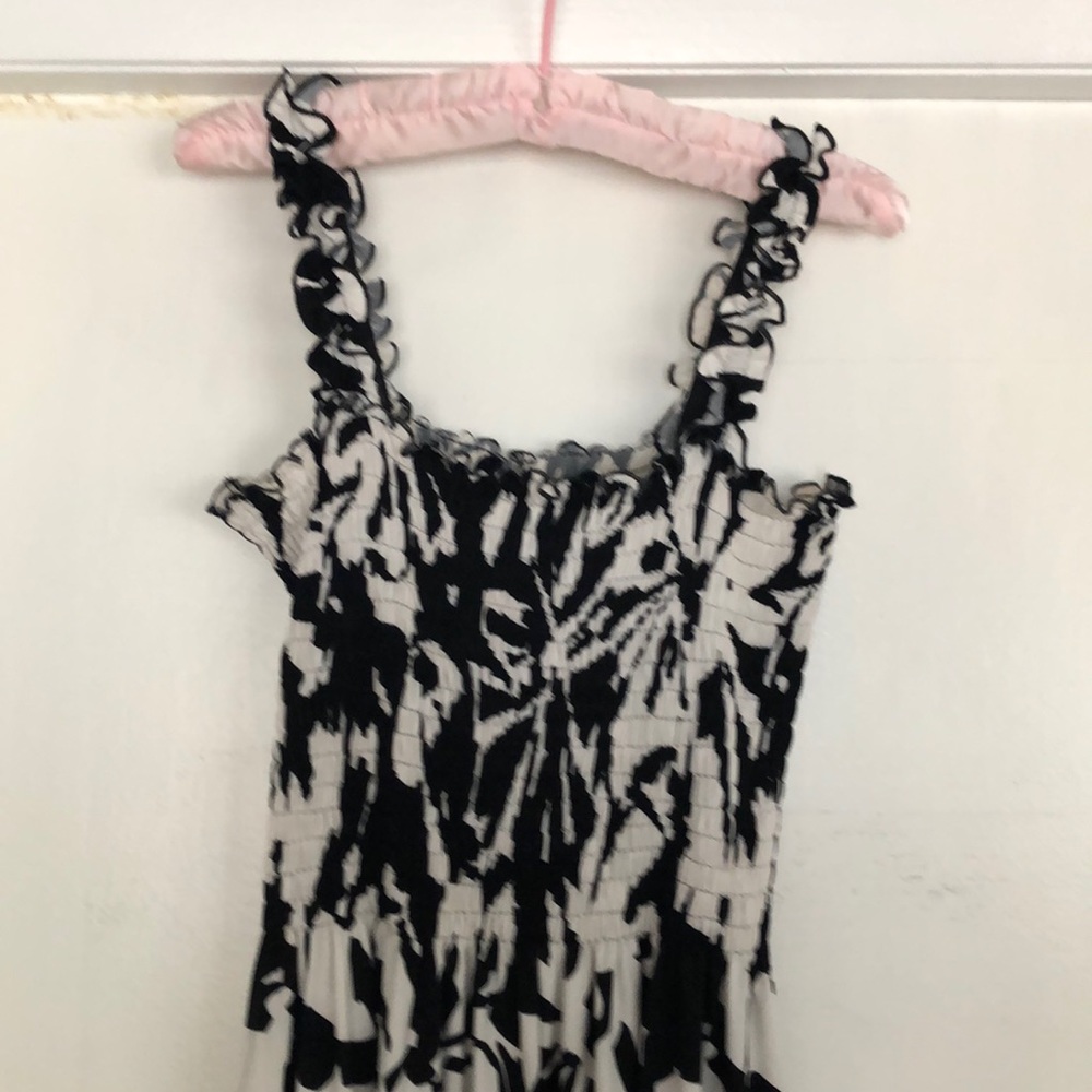 Black/white maxi dress